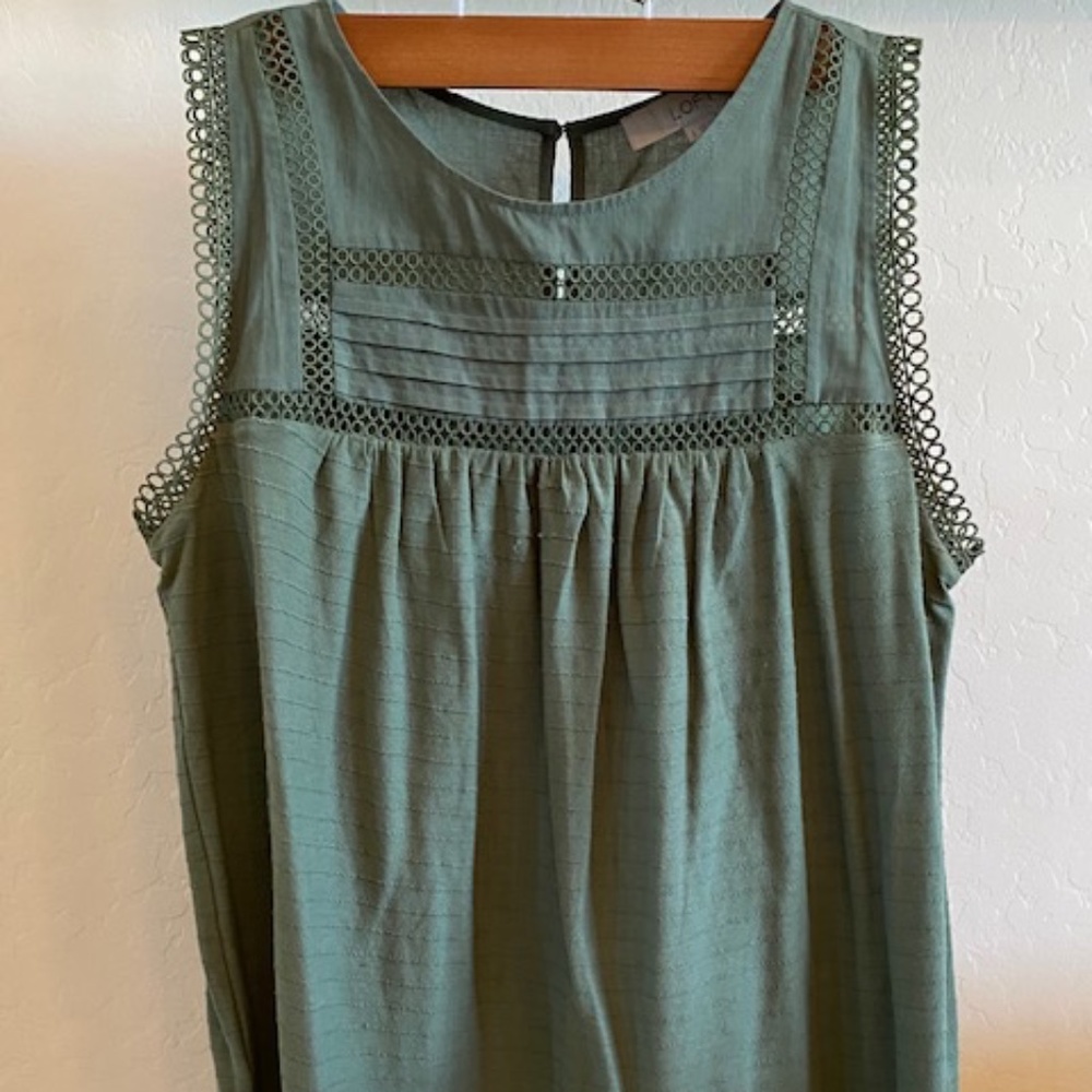 LOFT, sleeveless shirt, Olive Green, Size S